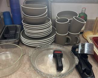 DISH SET