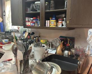 UTENSILS SPICES COOKWARE