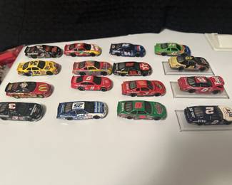 NASCAR DIE CAST METAL V