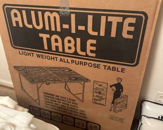 ALUM ILITE TABLE