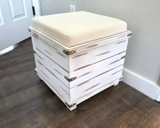 Distressed White Storage Ottoman Foot Stool Accent Table Bedside Tray Farmhouse Cottage Style