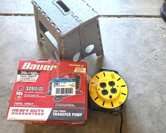 Bauer 20V 120V Dual Power Hypermax Lithium Pump Heavy Duty 325 GPH + Extension Cord + Gray Folding Step Stool