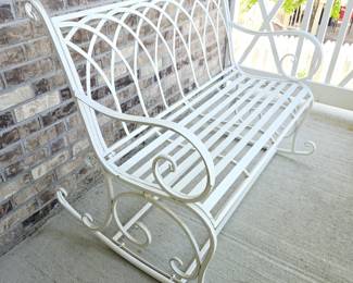 White Painted Metal Outdoor Rocking Bench Garden Porch Seat