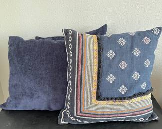 Set Of 3 Decorative Throw Pillows Cotton Blue Patterned Boho Style 18x18 Inches
