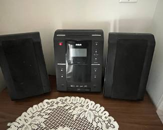 RCA RS2181i Mini Shelf System with CD Player and iPod Dock