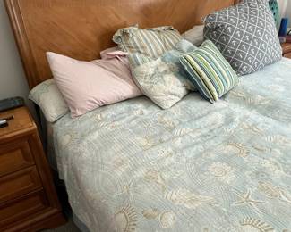 Coastal Seashell Quilt Set