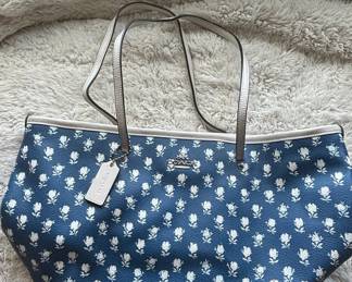 Coach F35703 Badlands Floral Print Tote Bag
