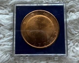 Apollo 11 Commemorative Coin