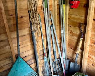 Garden Tools Lot