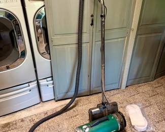 Vintage Air-Tec Vacuum With Bags — Works