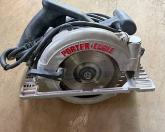 Porter-Cable circular saw 15 Amp model With Case