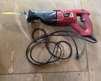 SKIL 9205 8.5-Amp corded reciprocating saw Works