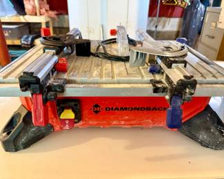 7” Diamondback Wet Benchtop Tile Saw — Works