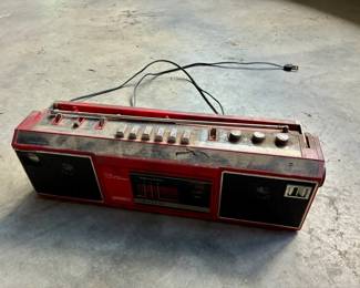 Vintage Radio Tape Player and Recorder (Realistic brand)