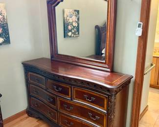 Bob’s Large Dresser With Mirror