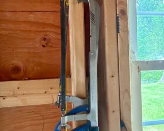 2 Hand Saws