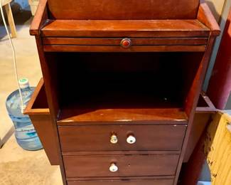 Standing Cabinet