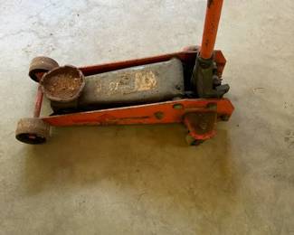 vintage Hein-Werner 2-ton hydraulic floor jack