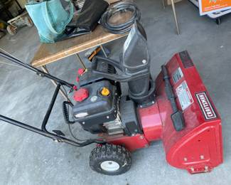 Snow thrower