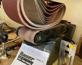 Belt sander
