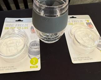 HOST Wine Freeze Cooling Cups with Lids