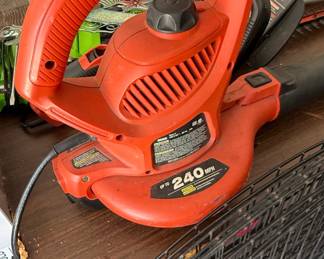 BLACK DECKER BV Amp Leaf Blower Vac