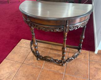 Kittinger console table