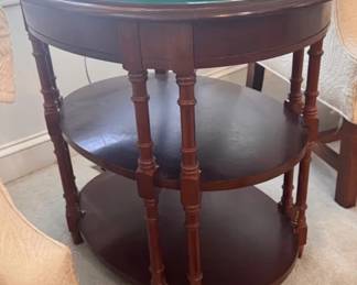 Tiered étagère side table with turned spindle legs, one of two in auction