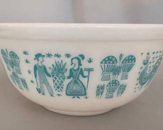 Vintage Pyrex Amish Butterprint turquoise mixing bowl