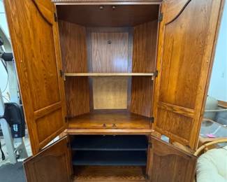 Hooker Furniture oak entertainment corner cabinet