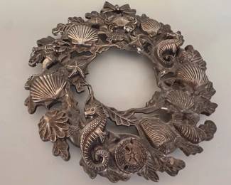 Godinger silver plated 'Sea Treasures' wreath trivet