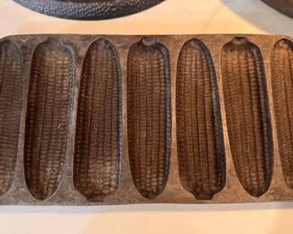 Cast iron cornbread pan