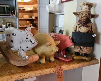 Pig collectibles