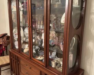 Kent Coffey MCM dining room set - Hutch