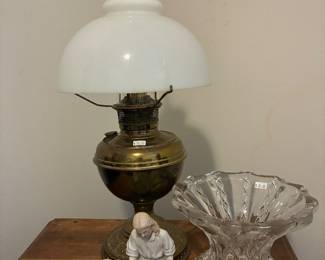 Vtg Lamp