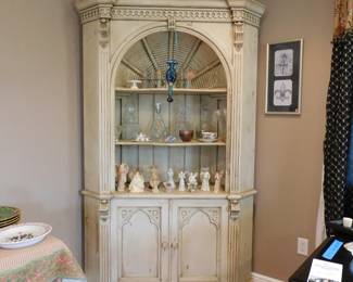 Large display cabinet, fits flat against the wall or in a corner