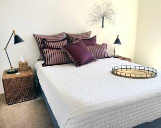 Bed linens, home decor, lamps