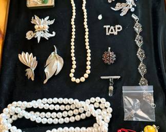 Jewelry: silver, vintage, costume