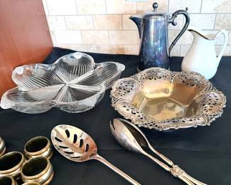 Vintage serviceware