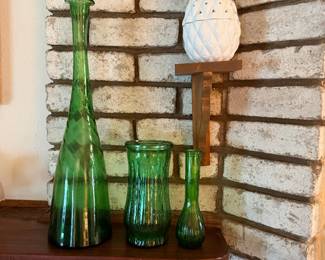 Green glassware incl possible Blenko