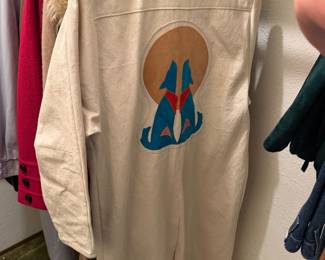 Back of same duster jacket