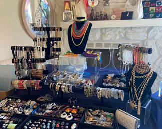 Assorted Jewelry