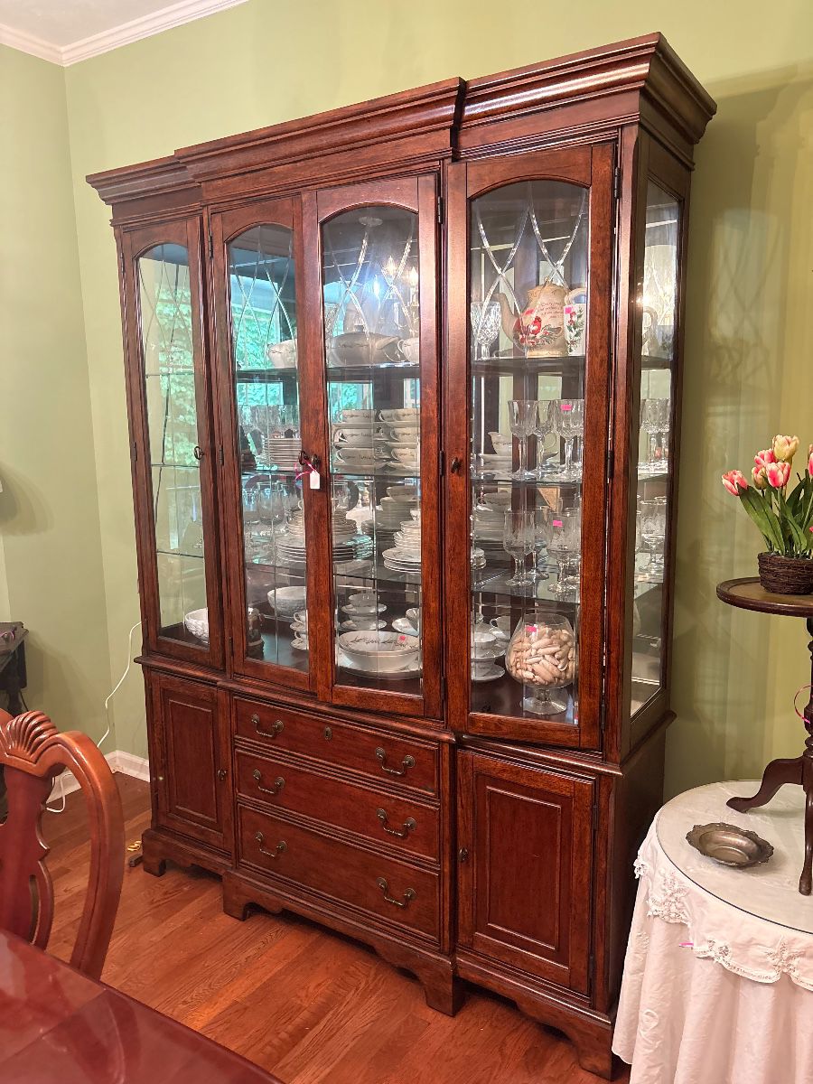 Liberty Furniture Cherry Finish China Cabinet