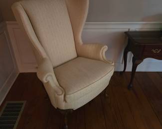 Vintage Wing chair excellent condition.