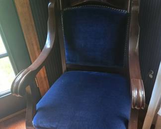 Vintage Mahogany arm chair regent style