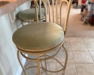 Sturdy barstools 