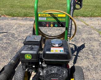John Deere Pressure Washer