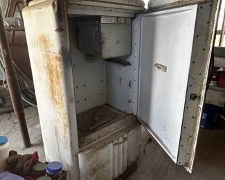 vintage refigerator