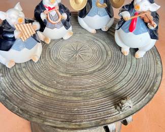 A Collection of Piggy Banks as Musicians (Est. Value $200)