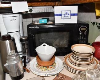 044Kitchen